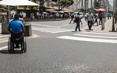 Comparativo de acessibilidade: Pampulha vs. Centro